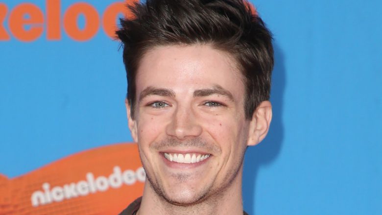 OMG, his butt: 'The Flash' and 'Glee' star Grant Gustin - OMG.BLOG