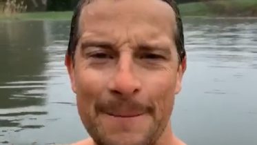 Bear Grylls - OMG.BLOG