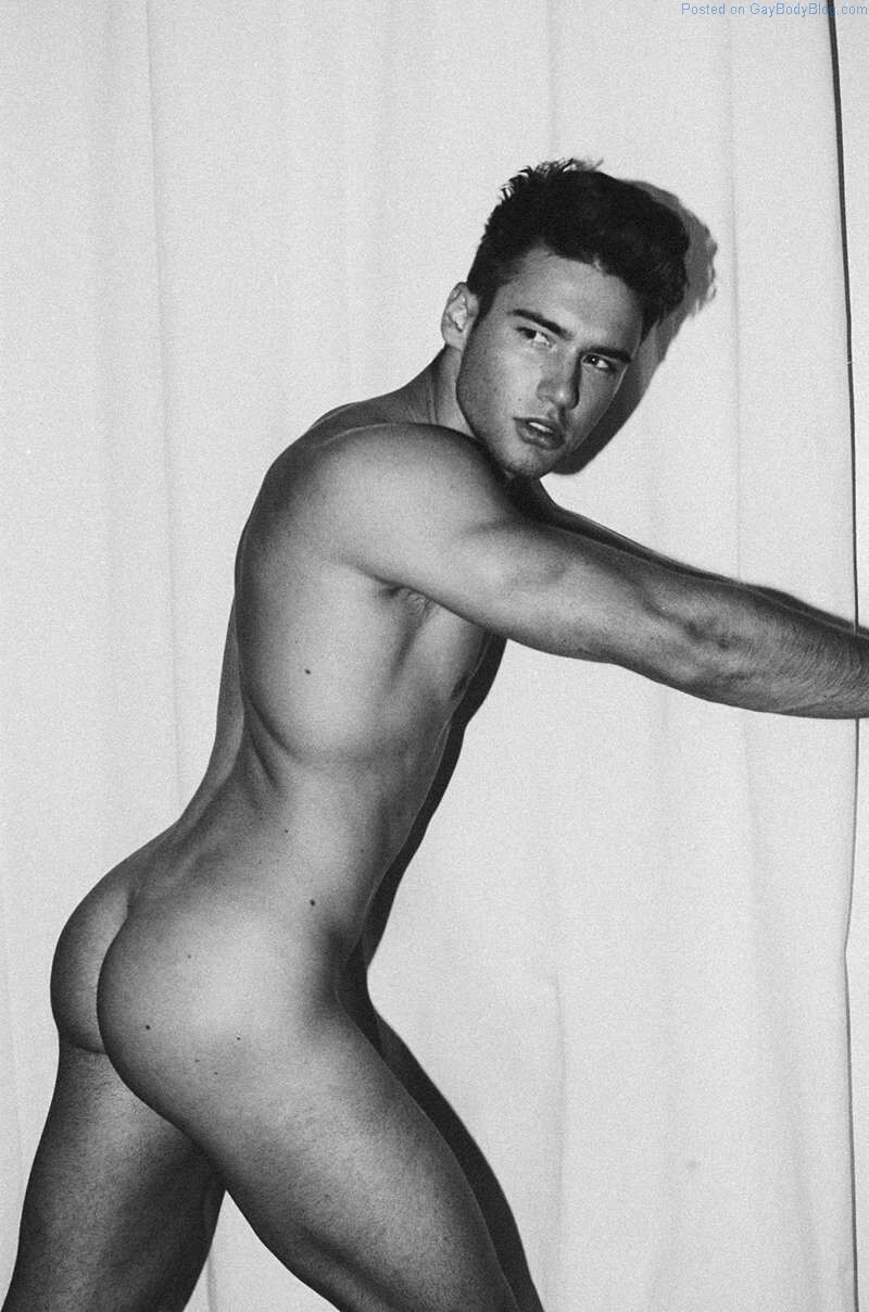 OMG, he’s naked: Fashion model Kolos Balazs.