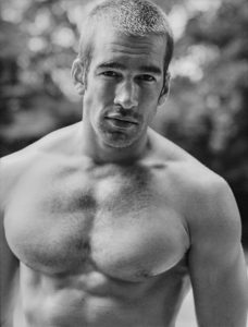 OMG, he's naked: Actor Tom Berklund in Broadway's 'Bent' - OMG.BLOG