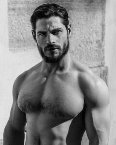 OMG, he's naked: Model and fighter Antoine Morieult - OMG.BLOG