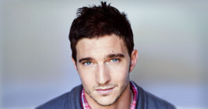 OMG, he's naked: Soap actor Jake Silbermann - OMG.BLOG