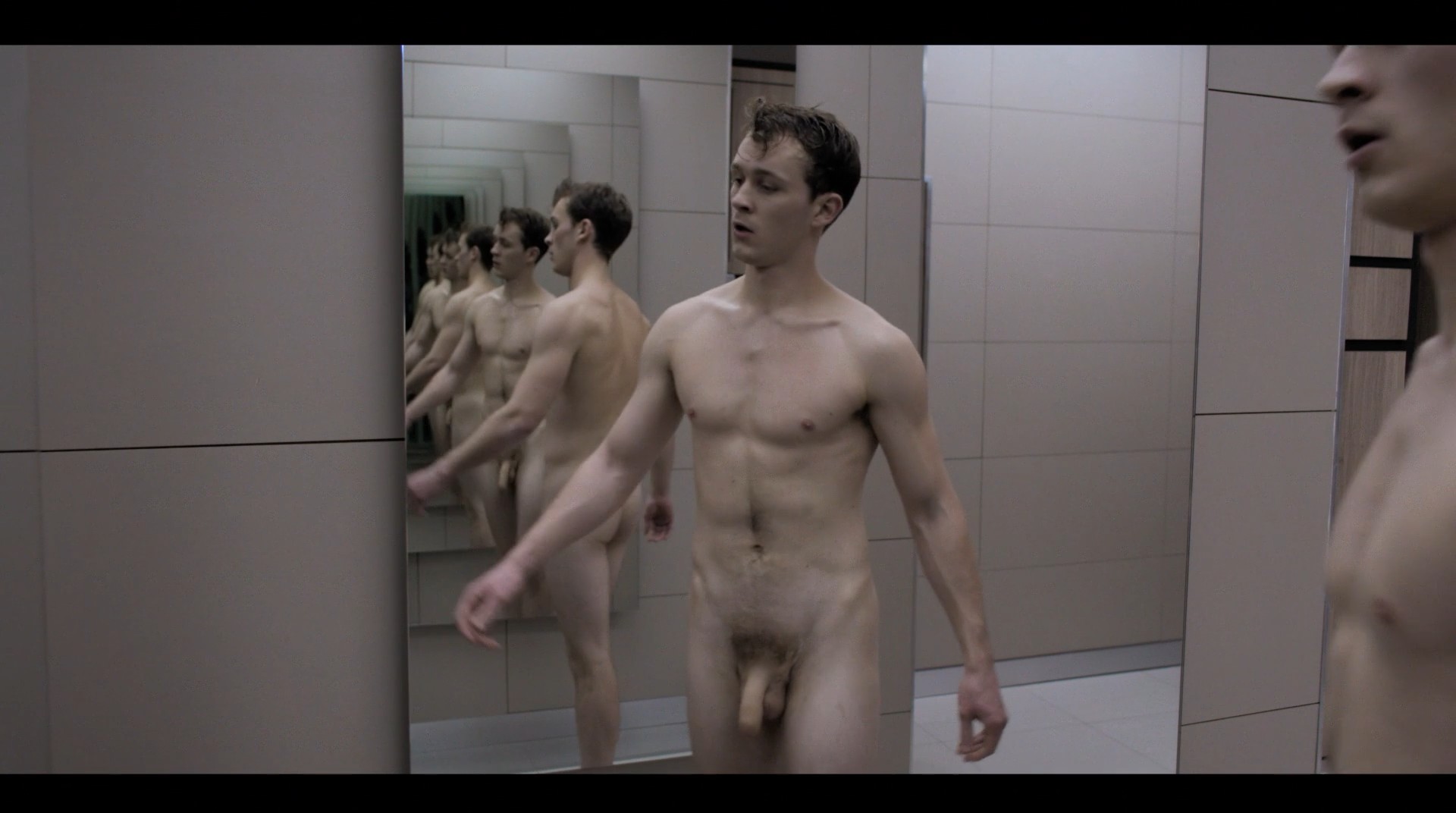 голые актеры мужчины в фильмах фото 9