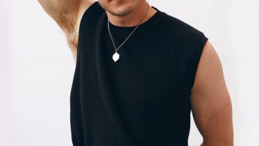 Paul Mescal - OMG.BLOG