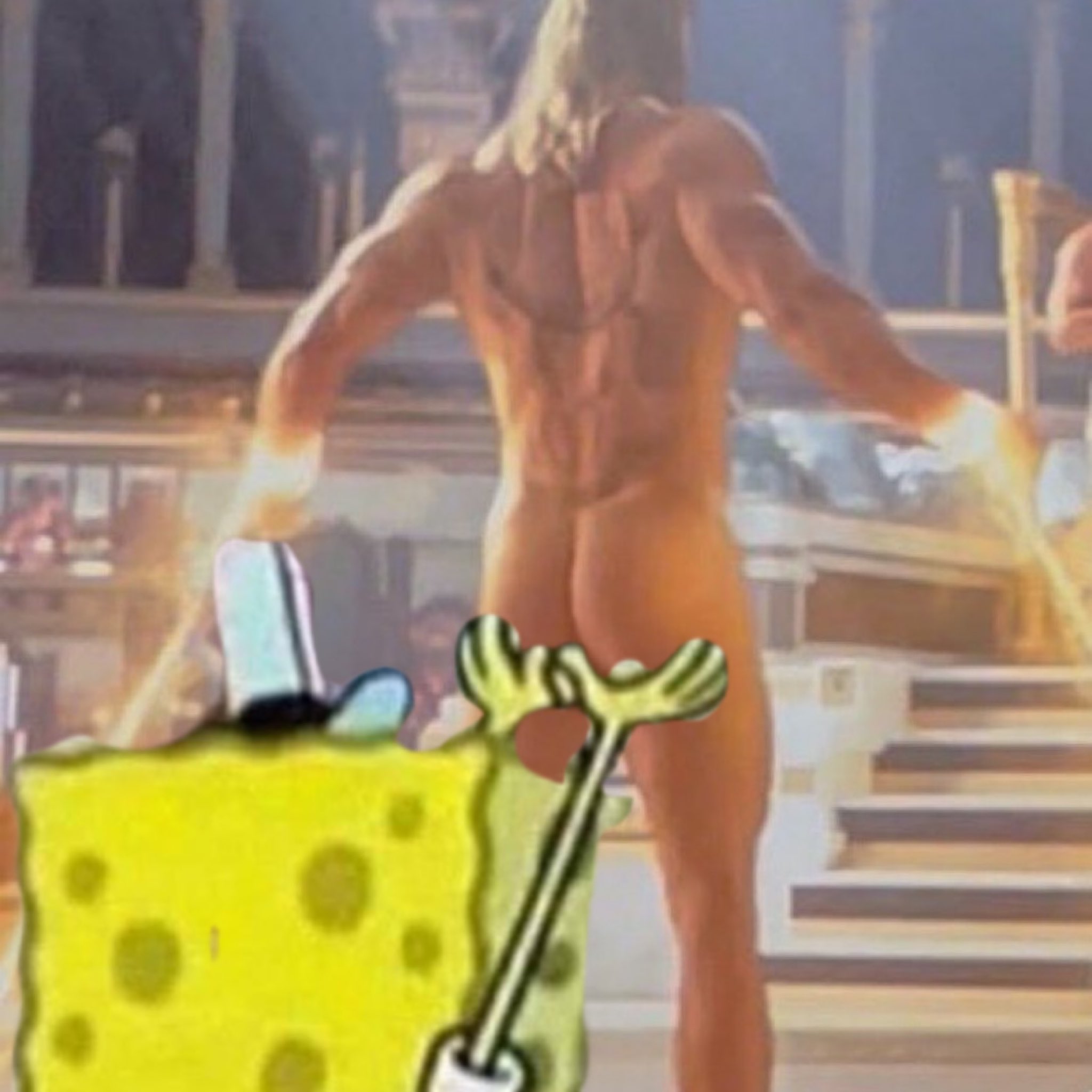 Chris hemsworth naked butt