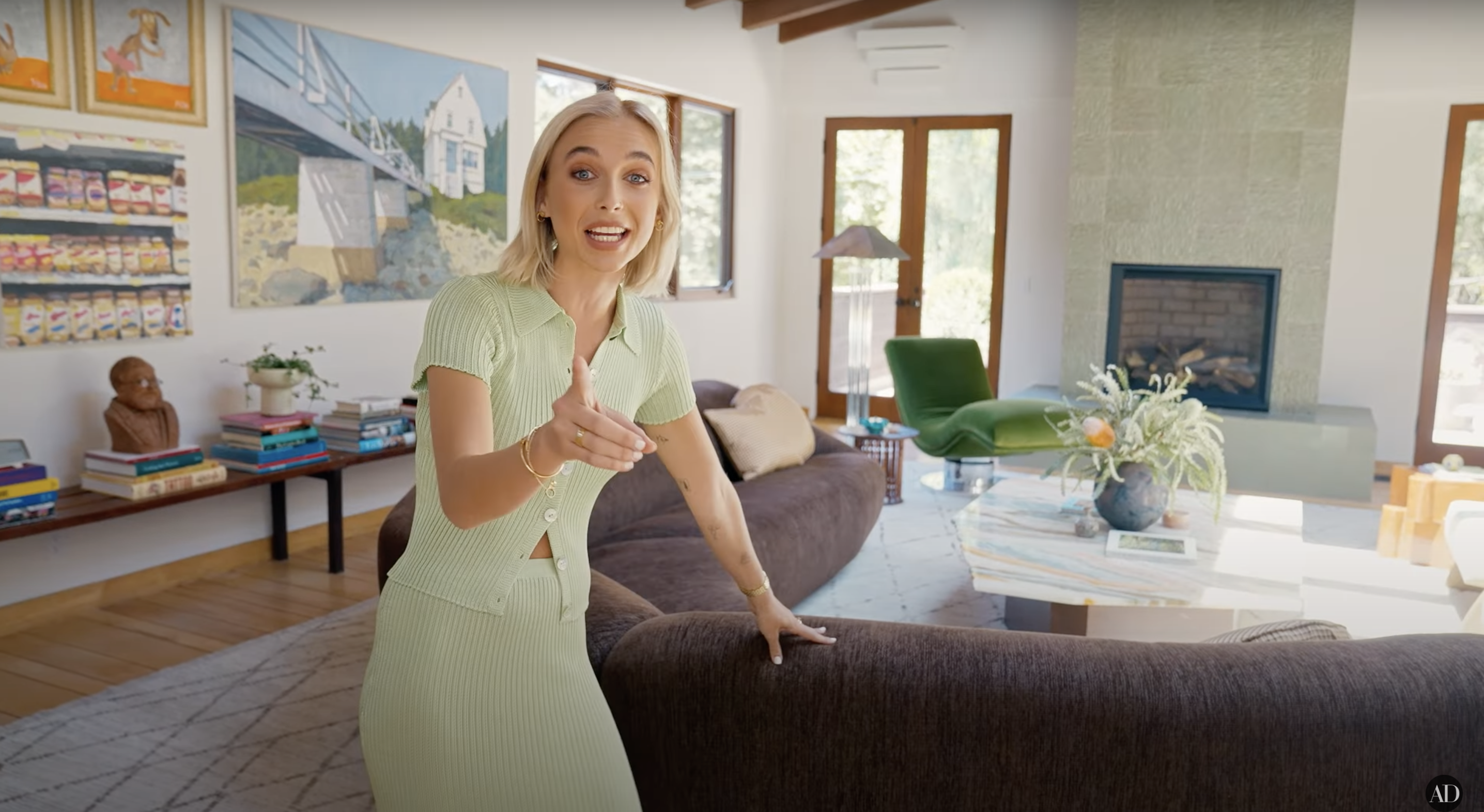 Fans Are Loving Emma Chamberlain's House & Her 'Architectural
