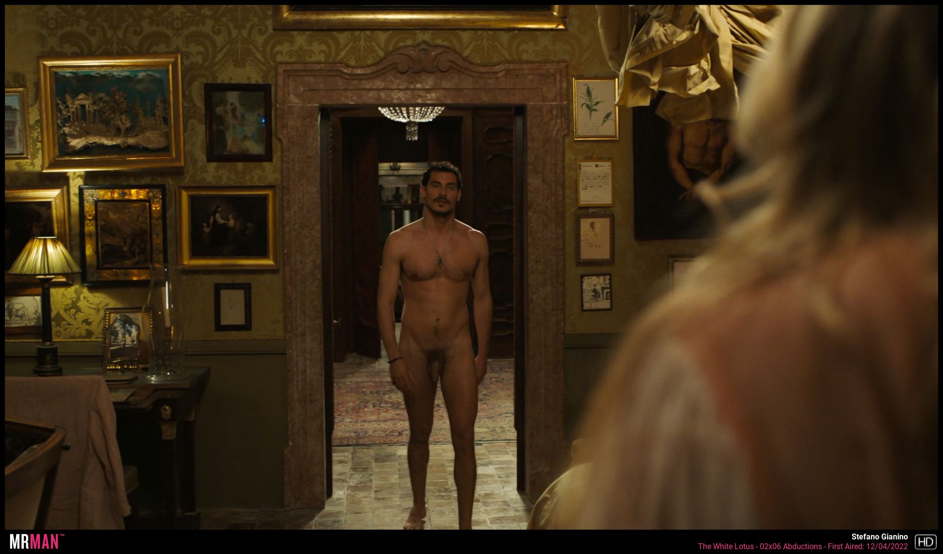 Omg He S Naked Stefano Gianino In The White Lotus S E Omg Blog