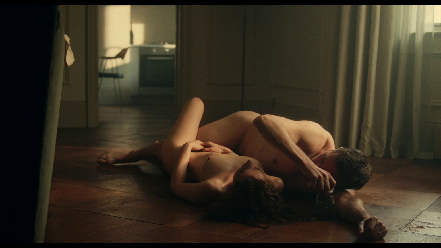 OMG He S Naked Richard Armitage Goes Full Frontal And Rear In