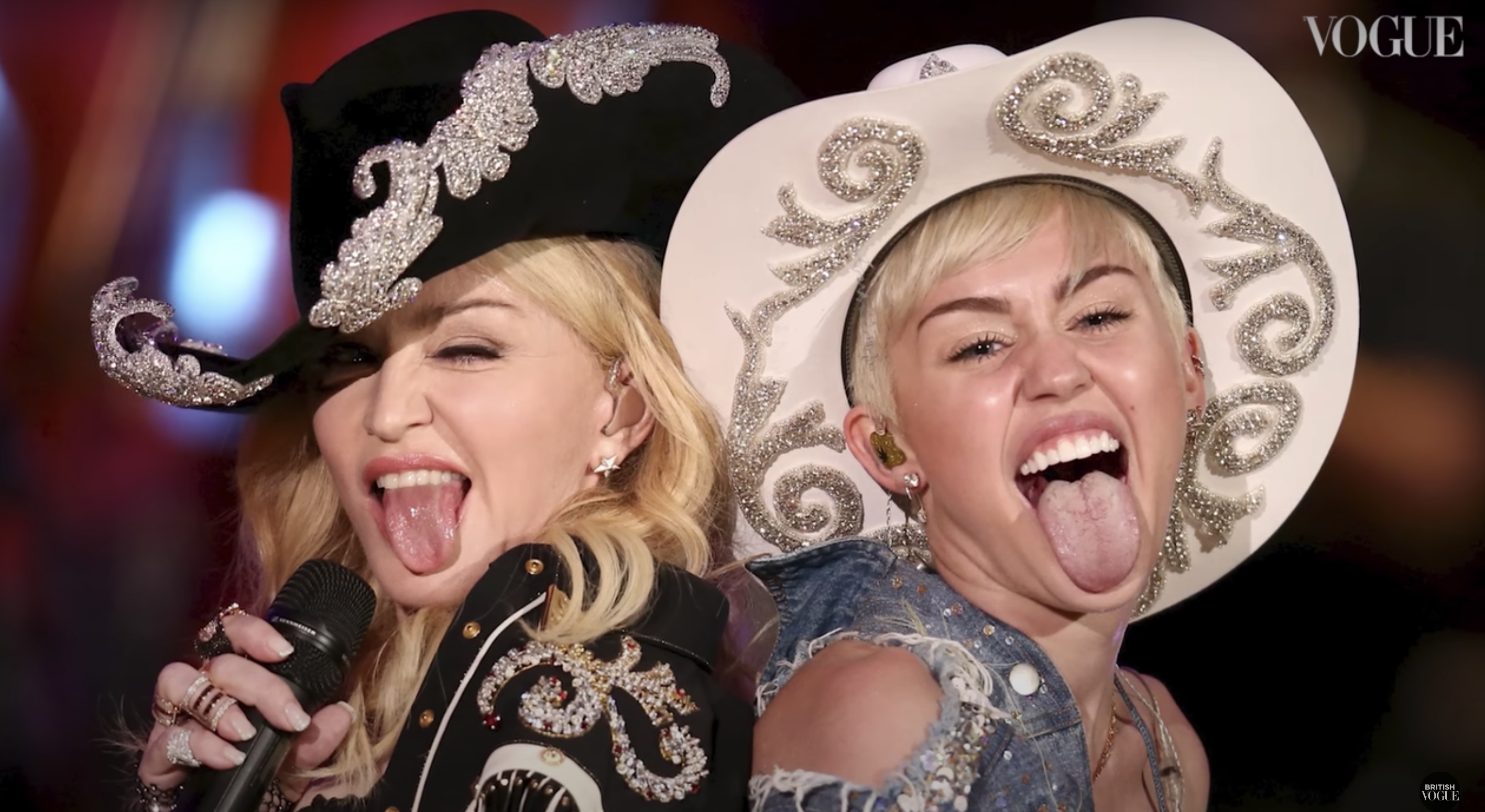 Майли сайрус doctor. Майли Сайрус и Мадонна. Майли Сайрус открытый рот. Miley Cyrus язык. Miley Cyrus Madonna.