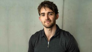 OMG, he's naked: Jack Armstrong in 'Patterns' - OMG.BLOG