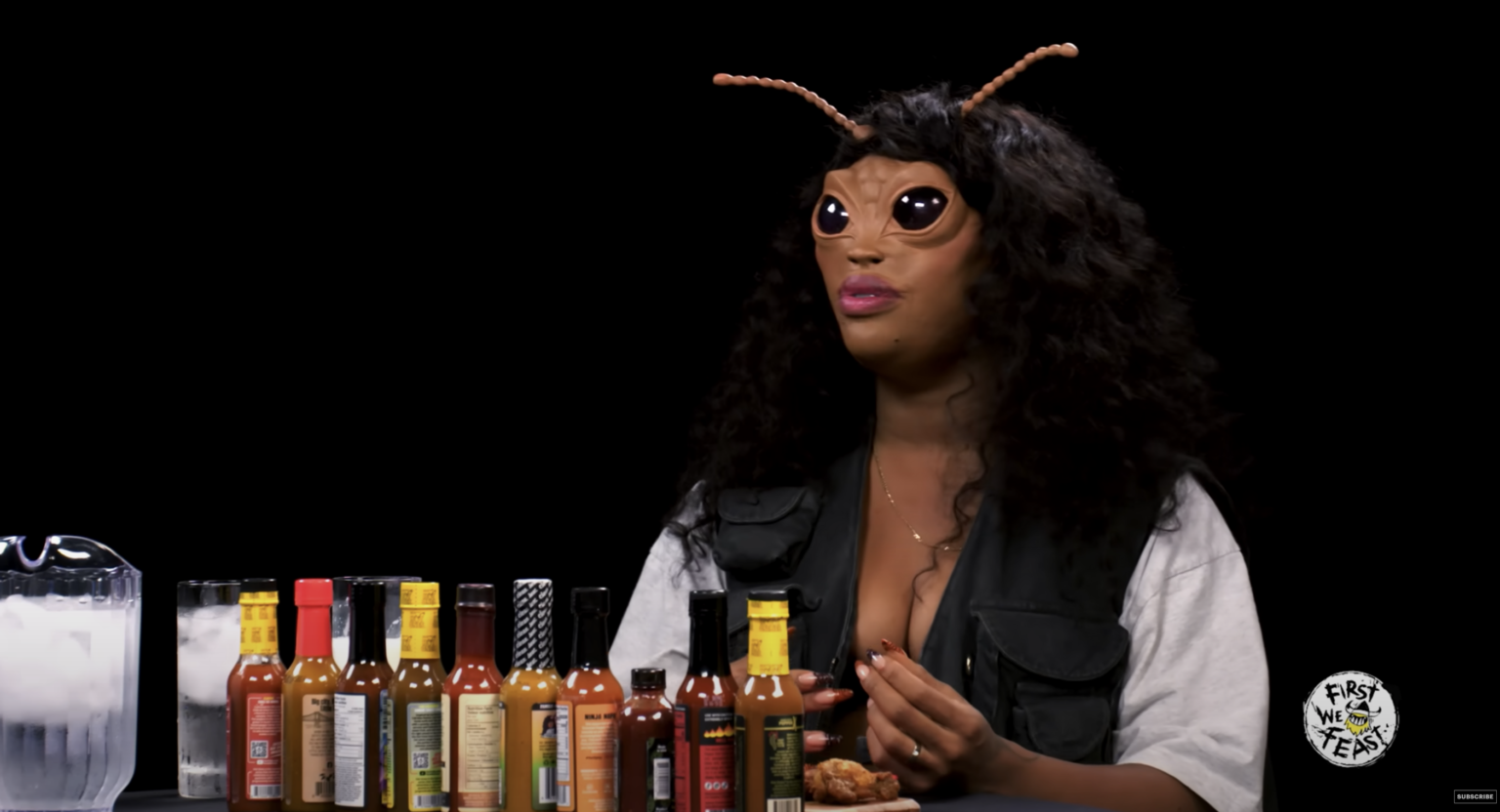 OMG, WATCH: SZA bugs out on Hot Ones - OMG.BLOG