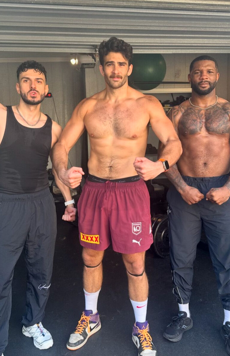 OMG, swoon! Political commentator and Twitch Hasan Piker shows off new physique and VPL - OMG.BLOG