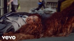 Chappell Roan Subway